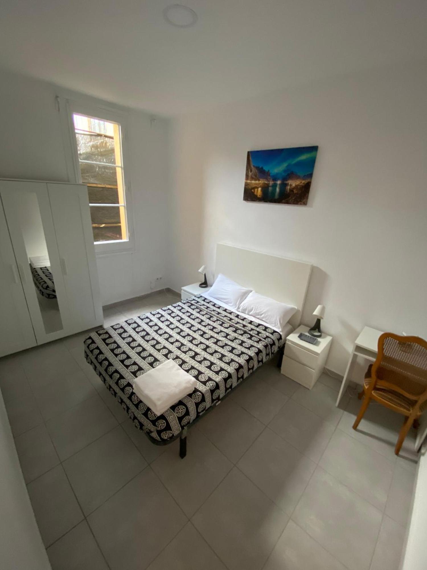 바르셀로나 Habitacion Para Tu Estadia Corta En Bcn 아파트 외부 사진